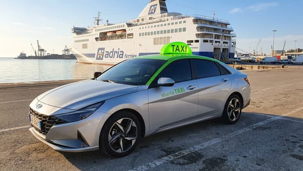 Taxi from Fier to Durrës: port, beach and business